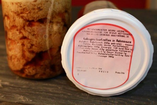 Kalbsgeschnetzeltes in Rahmsouce Kalbsgeschnetzeltes in Rahmsouce